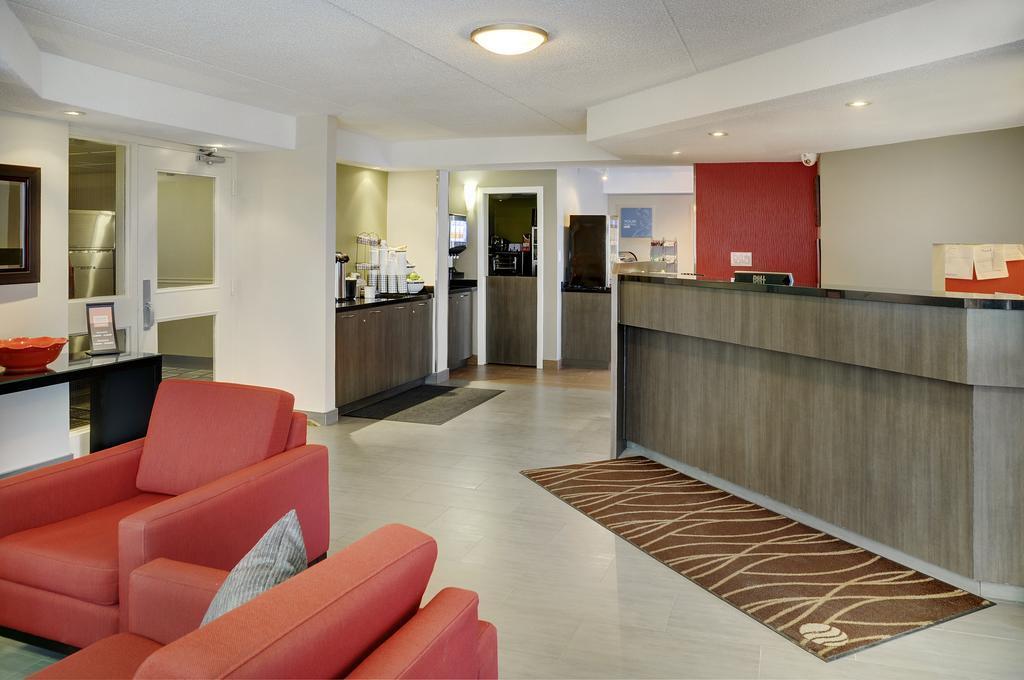 Comfort Inn Пембрук Екстериор снимка